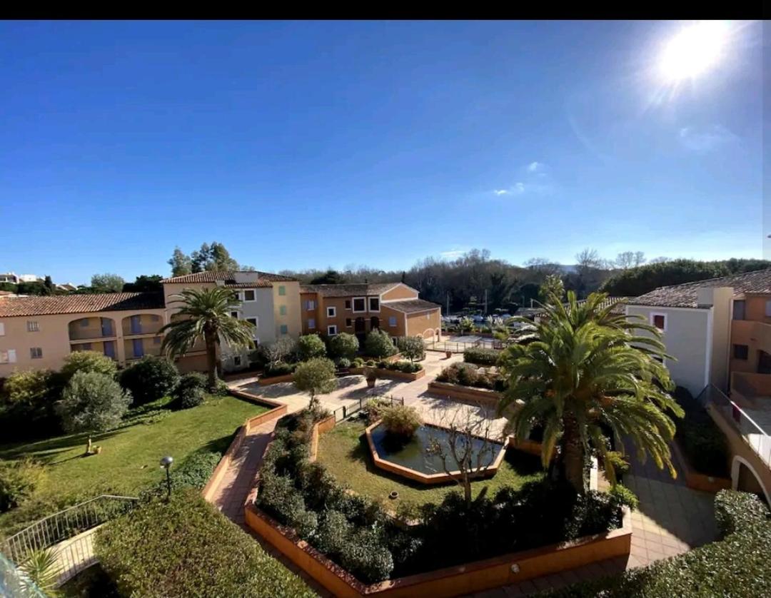 Apartament T2 Au Coeur Du Golfe De Saint Tropez Cogolin Zewnętrze zdjęcie